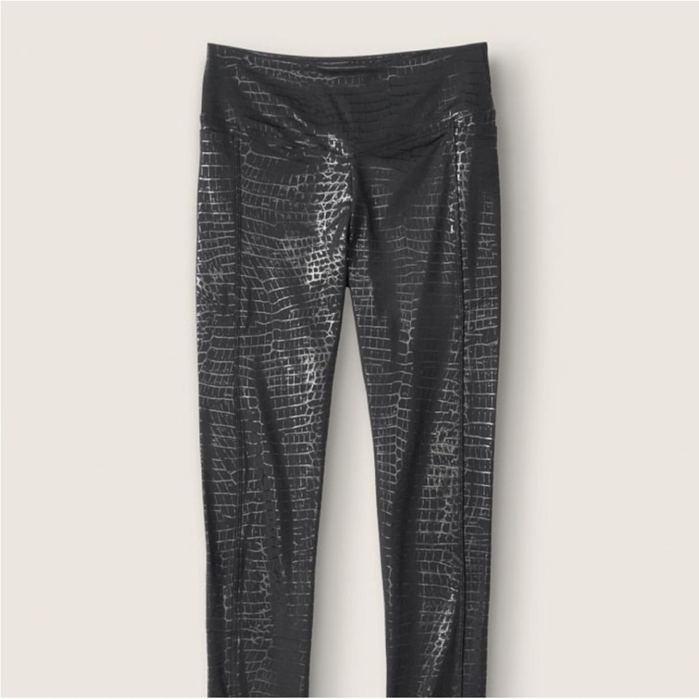 PINK ULTIMATE LEGGINGS (snakeskin)